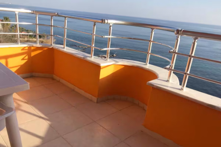 Okurcalar’da Deniz Manzaralı Villa
